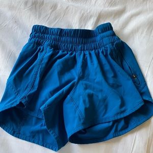 Lululemon Align shorts